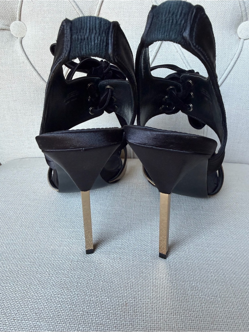 Black and Bronze Gold Tory Burch Evening heels - Picture 5 of 6